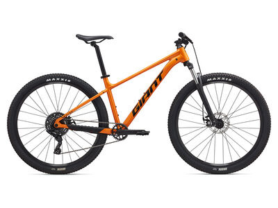 Giant Talon 4 2024 499.00 Bikes Mountain Bikes Cyclesense Tadcaster