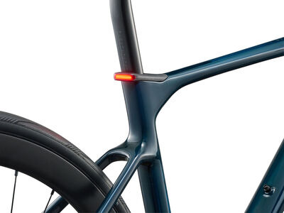 Giant Defy Advanced E+ Elite 0 click to zoom image