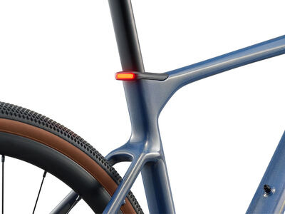 Giant Defy Advanced E+ Elite AR click to zoom image