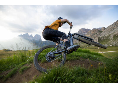 Giant Trance Advanced E+ 1 Carbon / Tactical Grey click to zoom image