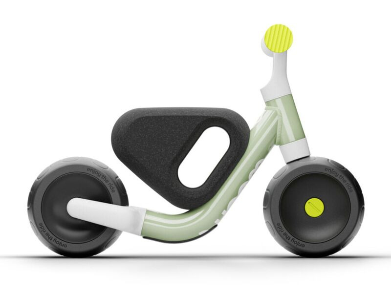 woom WOW  Soft Sprout Green click to zoom image