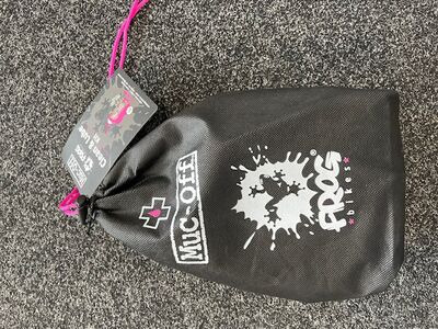 Muc-Off Care Kit Nano Tech + Dry Lube + Sponge click to zoom image