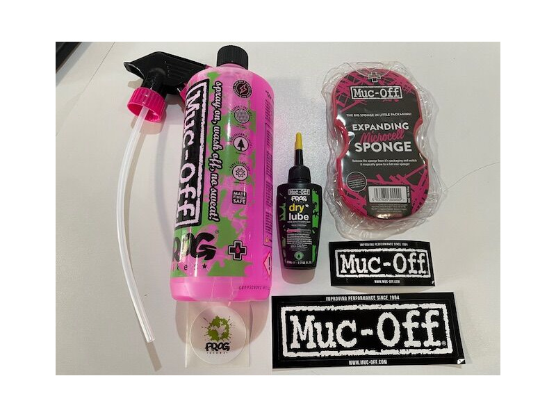 Muc-Off Care Kit Nano Tech + Dry Lube + Sponge click to zoom image