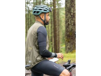 Madison Flux 2L Ultra Packable Men's Waterproof Gilet Castle Grey click to zoom image