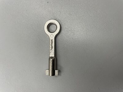 HAMAX Single Replacement Key for Lockable bracket 2020 ONWARDS